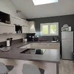 Les Etoiles De La Baie Holiday home Lancheres