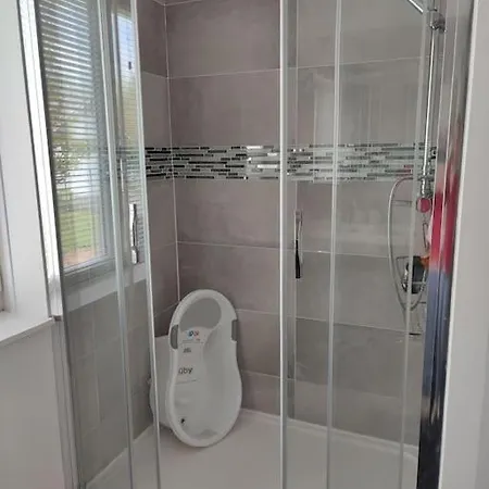 Feriehus Les Etoiles De La Baie Lancheres